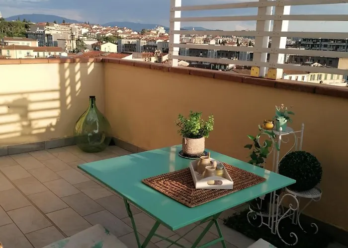 Attico Casa Letizia In Διαμέρισμα *